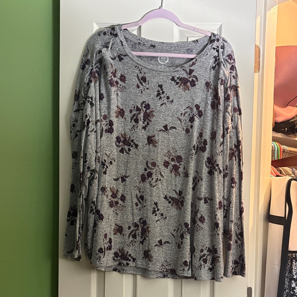 Maurice’s floral sweater with shoulder detail